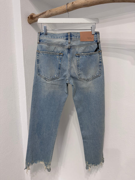 Jeans sfrangiato
