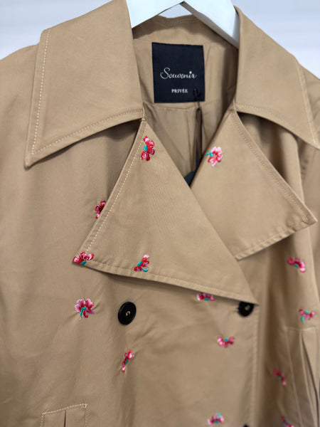 Trench corto ricami
