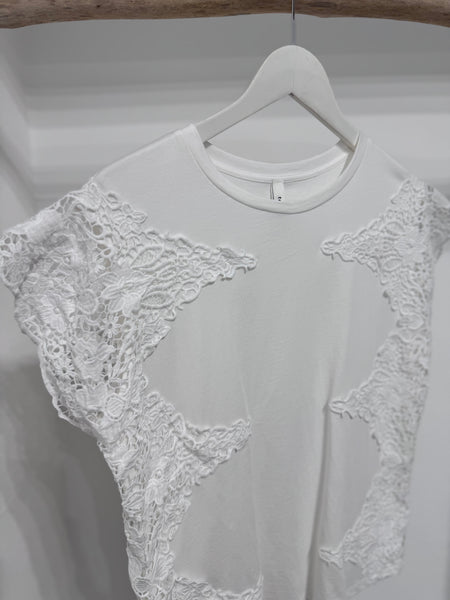 T-shirt Macramè