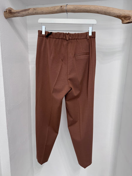 Pantalone a sigaretta punto Milano